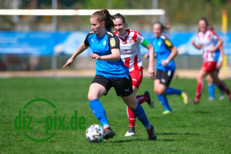 13-FC-Wuerzburger-Kickers-20220418-1XT30068