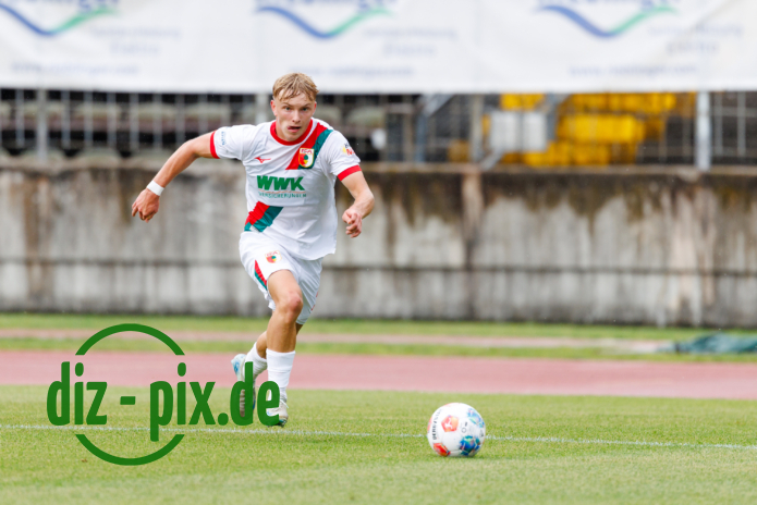 FCA2-FCB2-20250725-1R520660