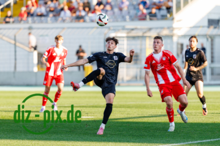 FCB2-TSVS-20250808-1R520117