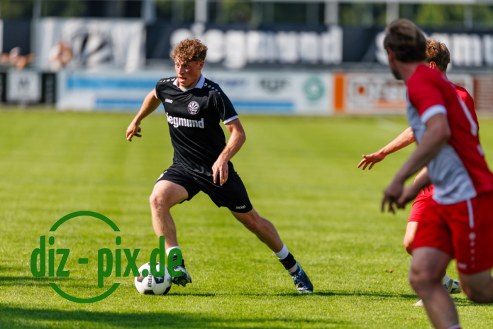 SMUE-FCSON-20250810-1R520677