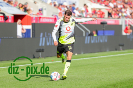 FCH-BVB-20250913-1R521013