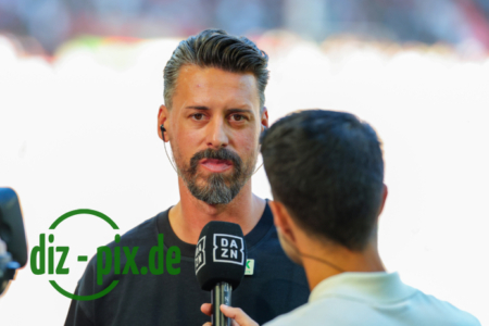 FCA-M05-20250920-1R520023