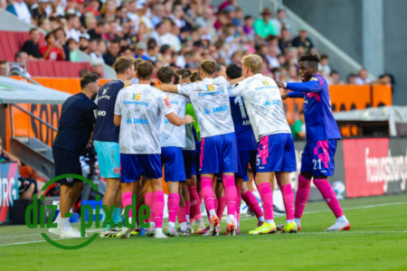 FCA-M05-20250920-1R520442