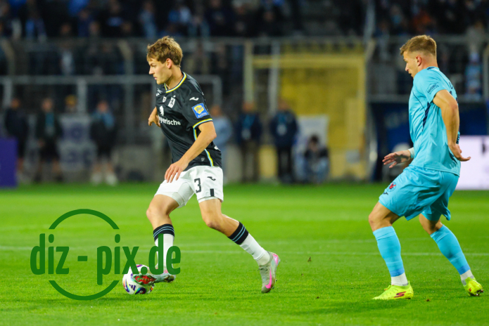 M60-VIK-20251001-1R520239