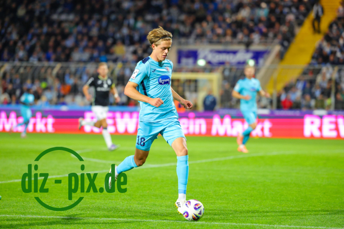 M60-VIK-20251001-1R520269