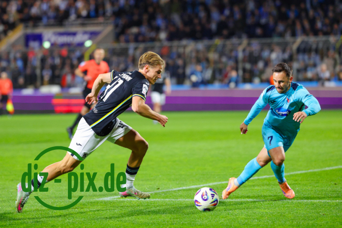 M60-VIK-20251001-1R520592