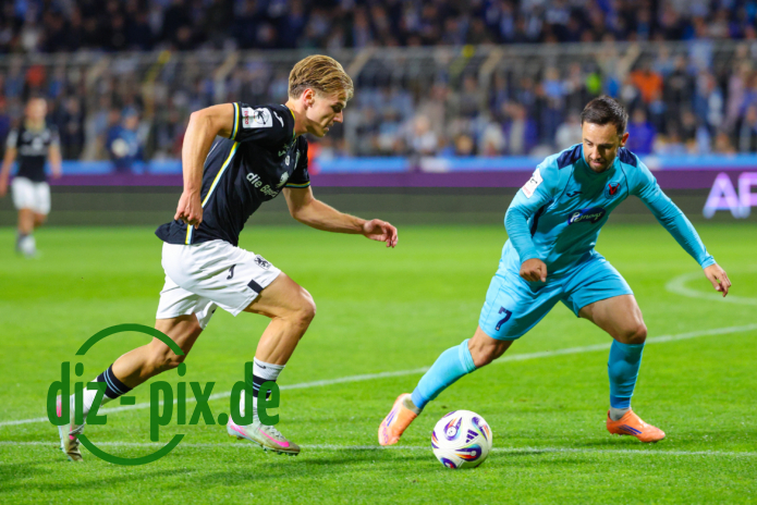 M60-VIK-20251001-1R520599