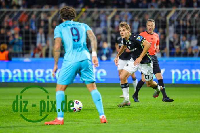 M60-VIK-20251001-1R520837