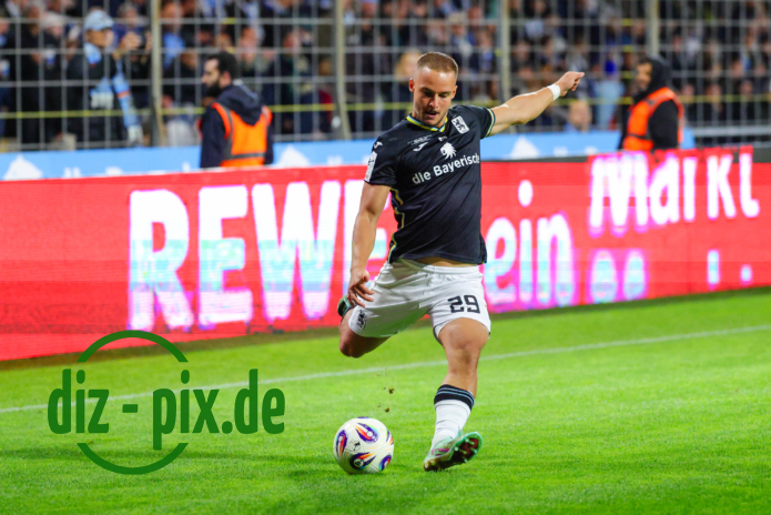 M60-VIK-20251001-1R520898