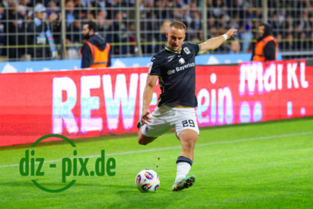 M60-VIK-20251001-1R520898