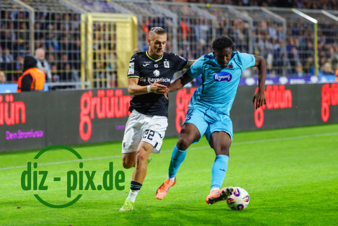 M60-VIK-20251001-1R520963