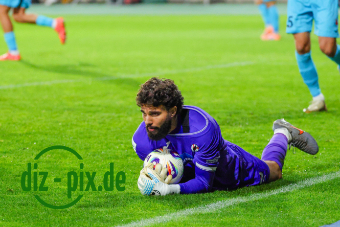 M60-VIK-20251001-1R521387