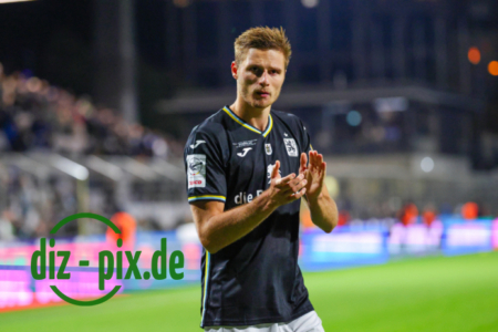 M60-VIK-20251001-1R521991