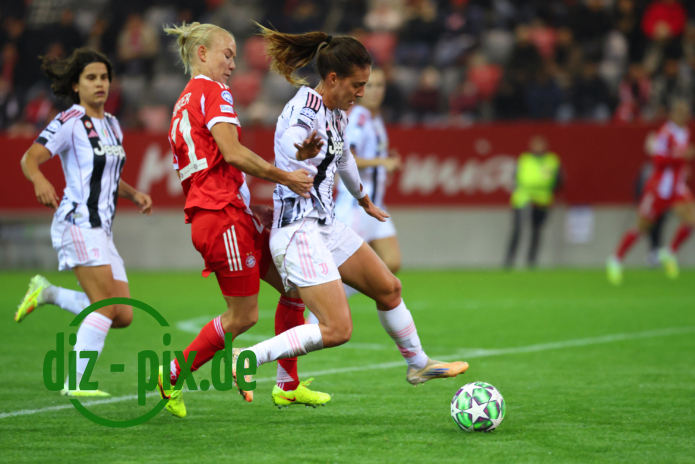 FCBFF-JUV-20251016-1R520406