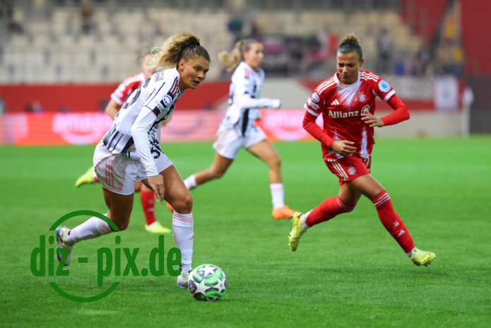 FCBFF-JUV-20251016-1R520750