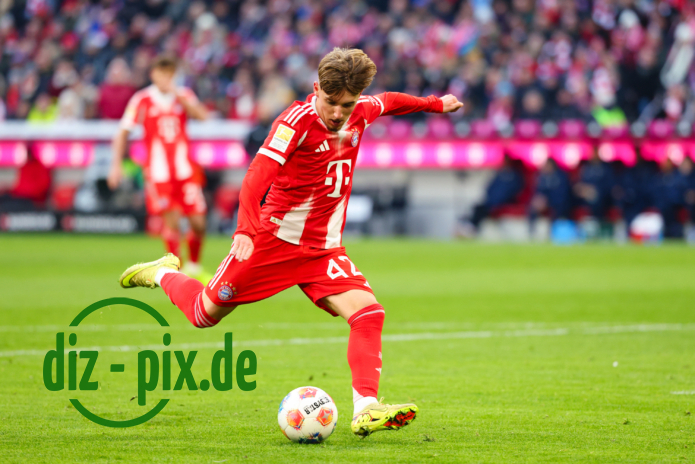 FCB-SCF-20251122-1R521663