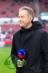 FCA-B04-20251206-1R520258