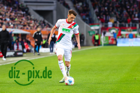 FCA-B04-20251206-1R520936