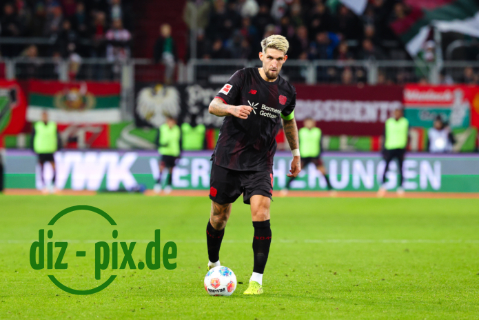 FCA-B04-20251206-1R521160