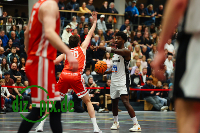 LSB-LAN-20251213-1R520368