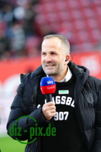 FCA-SVW-20251220-1R521523