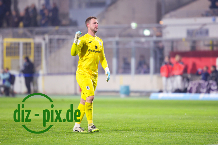 M60-AUE-20260303-1R520140