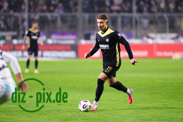 M60-AUE-20260303-1R520172