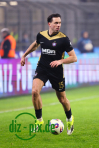 M60-AUE-20260303-1R520290