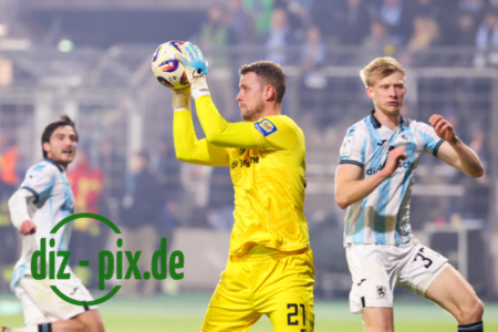 M60-AUE-20260303-1R520309