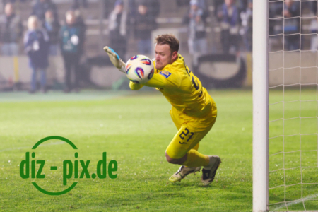 M60-AUE-20260303-1R520351