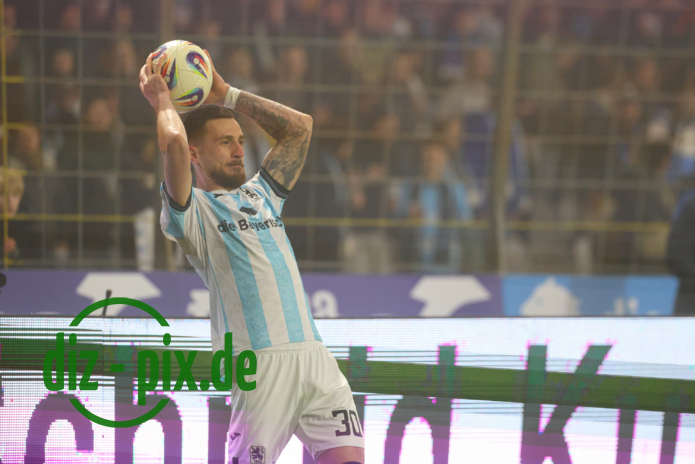 M60-AUE-20260303-1R520647