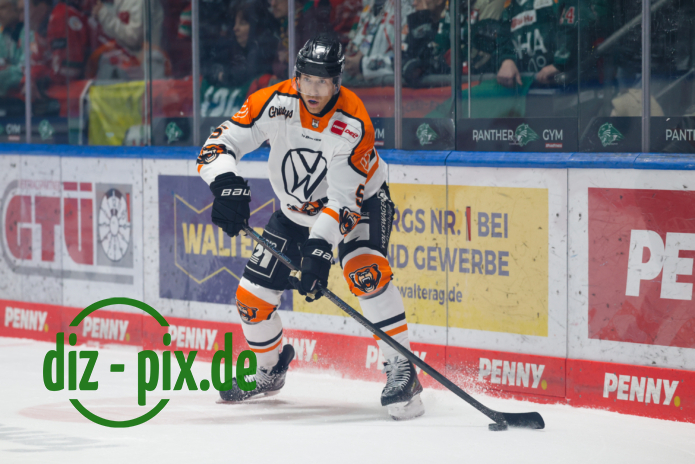 AEV-WOB-20260315-1R520287