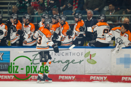 AEV-WOB-20260315-1R520350