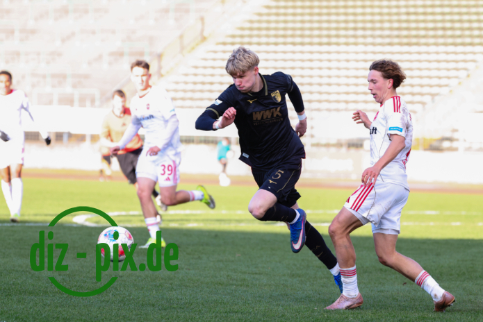 FCA2-FCN2-20260327-1R520278